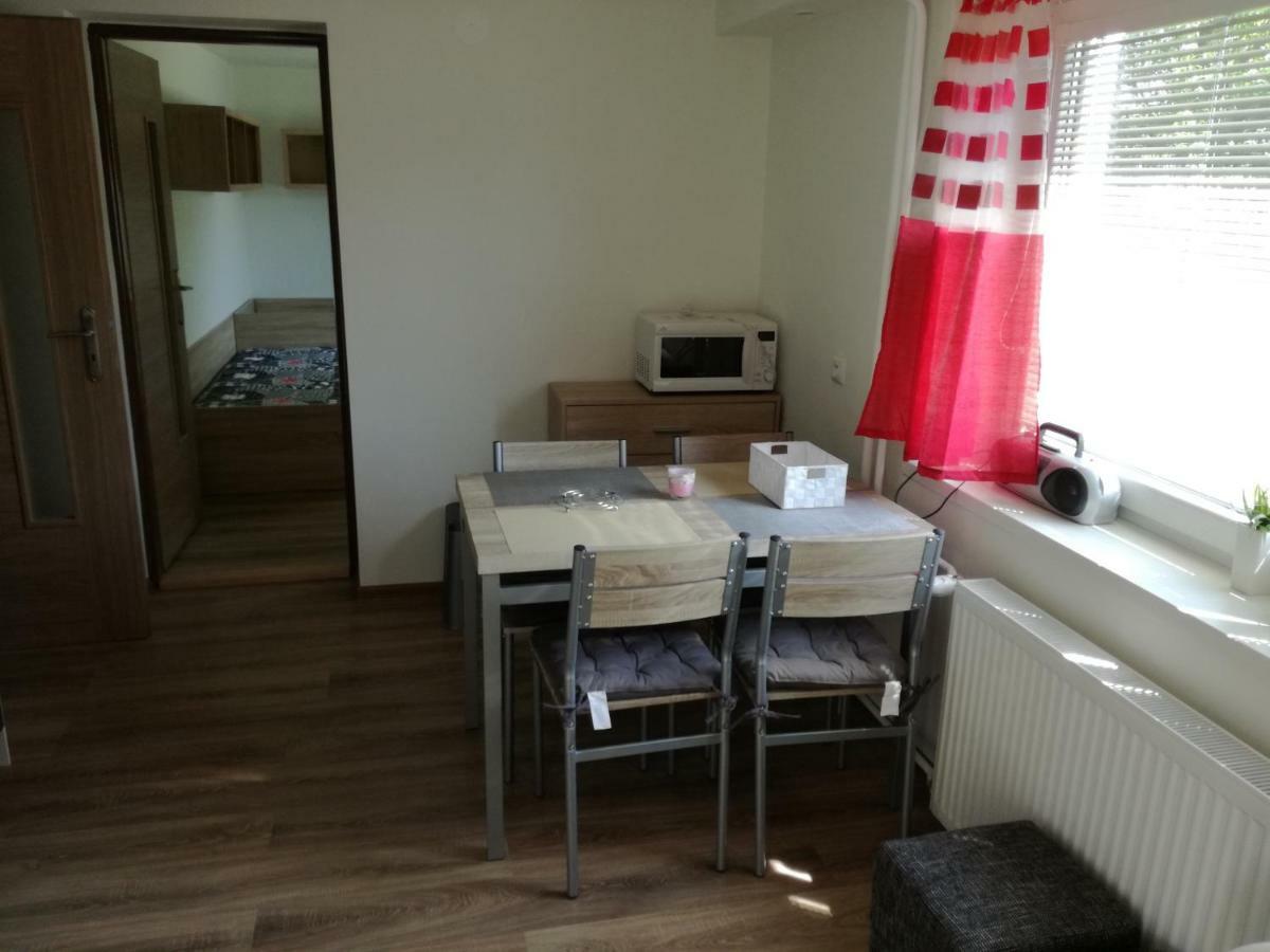 Apartmany Lenko - Near Thermal Aquapark Tatralandia Липтовски-Микулаш Экстерьер фото